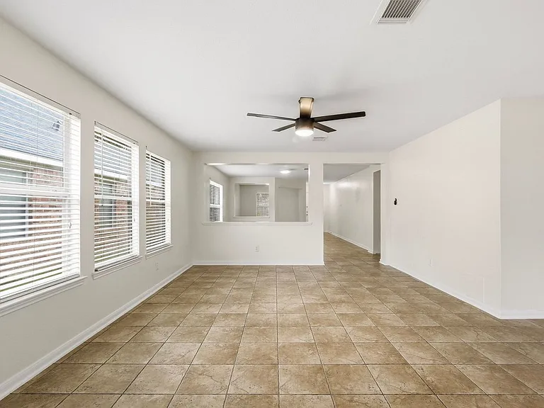 7719 Serene Wood Ln — Photo 10