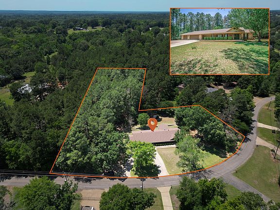 3rd image of 1717 W Lake Dr
