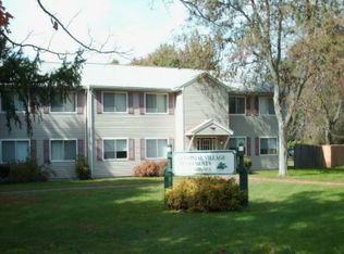 88 Colonial Vlg, Amherst, MA 01002