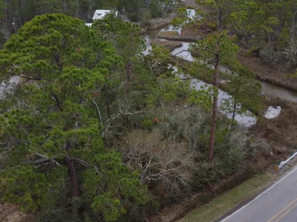 LOT 1 Canal St, Pass Christian, MS 39571