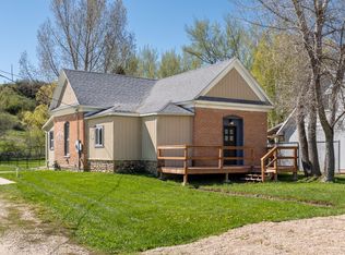 828 Leopard St, Sheridan, WY 82801