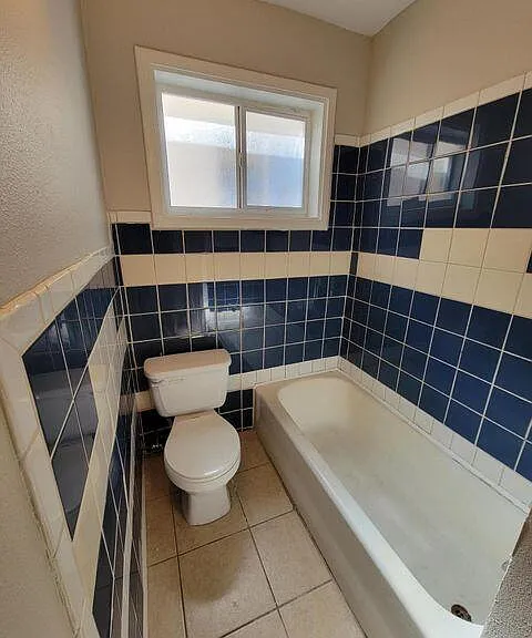 3909 Harrison Ave #6 — Photo 7