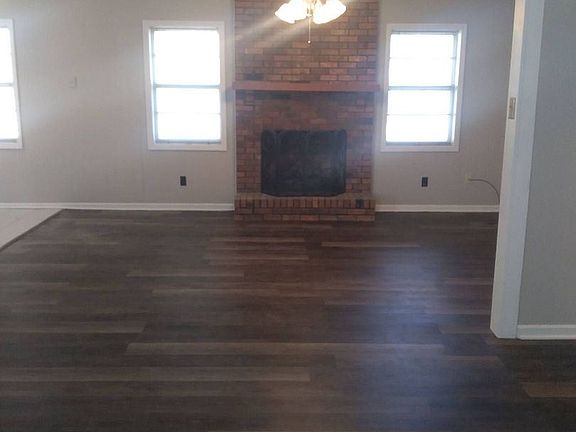 5th image of 8418 Chesterfield Dr