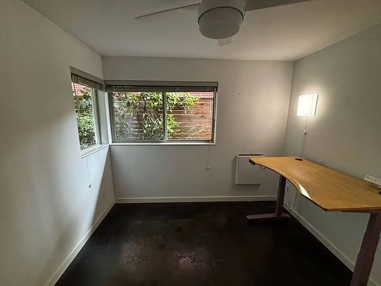 513 20th Ave E #D — Photo 12