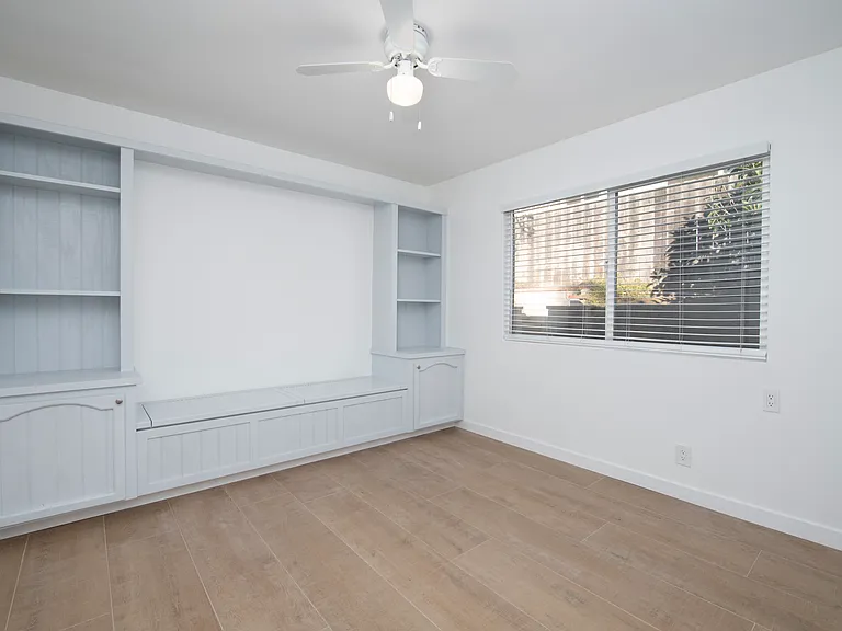 848 Snowberry Ct — Photo 3