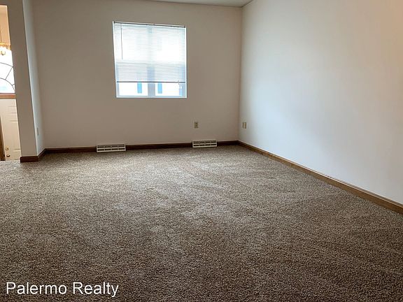4th image of 1431 Brookwood Village Dr #5134