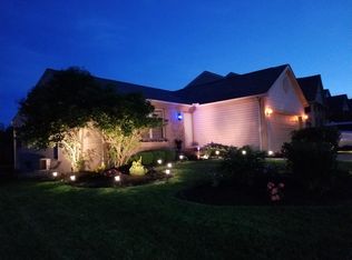 2459 Oaktree Pl, Cincinnati, OH 45238