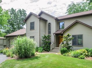 3327 W Delhi Rd, Ann Arbor, MI 48103