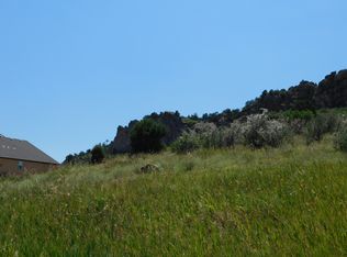 5590 Country Club Dr, Larkspur, CO 80118