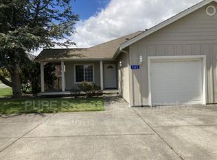 545 Woollen Rd, Burlington, WA 98233