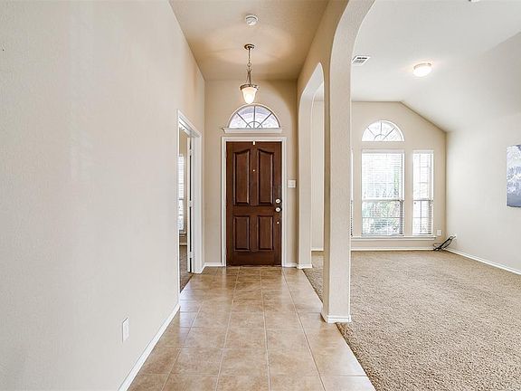 4th image of 7606 Black Willow Ln