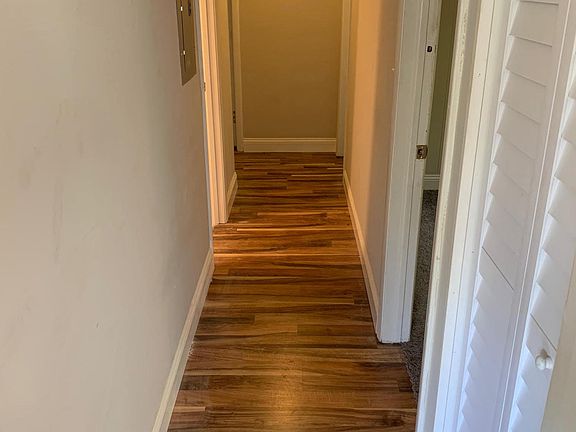 4th image of 6739 Goldilocks Ln
