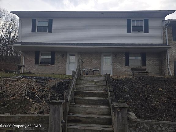 2nd image of 60 Saratoga Ct