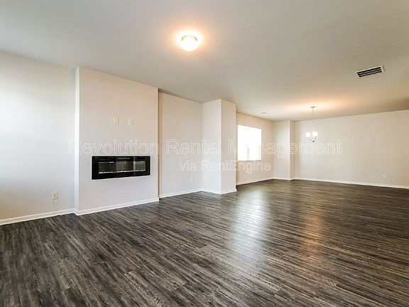 5th image of 4903 Hillstone Dr