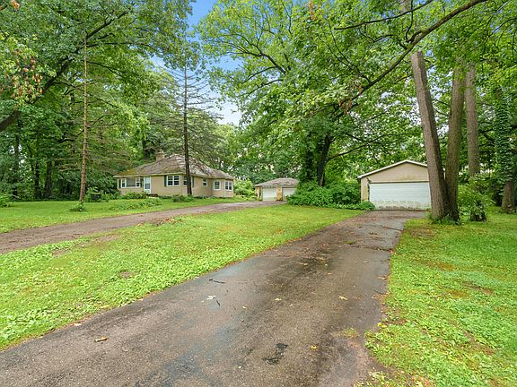 2nd image of 14290 E Michigan Ave