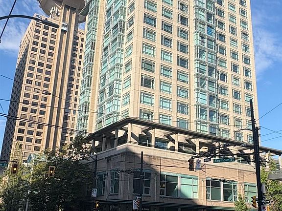 3rd image of 438 Seymour St #2308