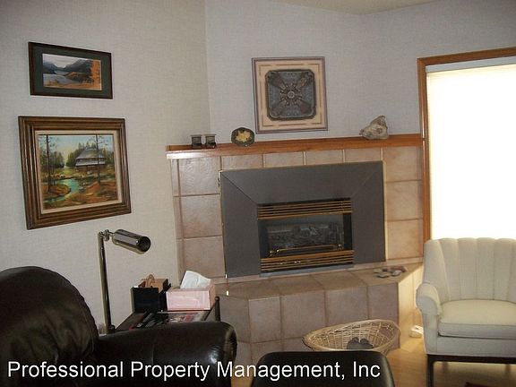 2nd image of 6818 Linda Vista Blvd