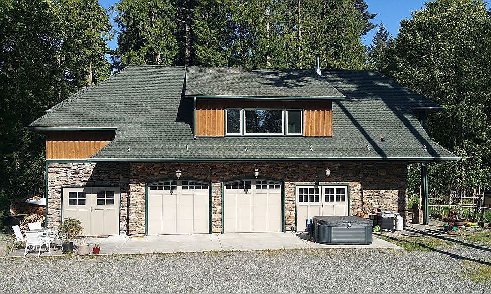 One-of-a-kind Craftsman!