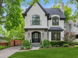 891 Spruce St, Winnetka, IL 60093