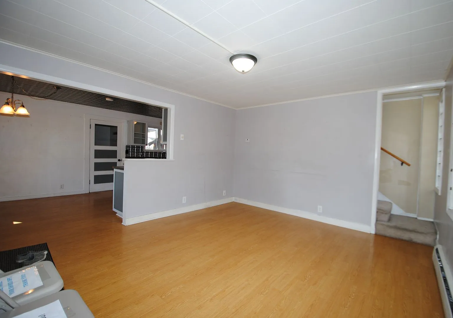 Spacious & Centrally Located 4 Bed / 3 Bath House For Rent — Photo 4