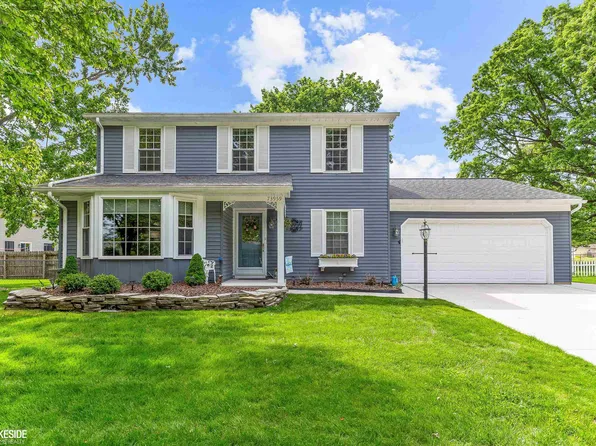 73959 Franklin Ln, Armada, MI 48005
