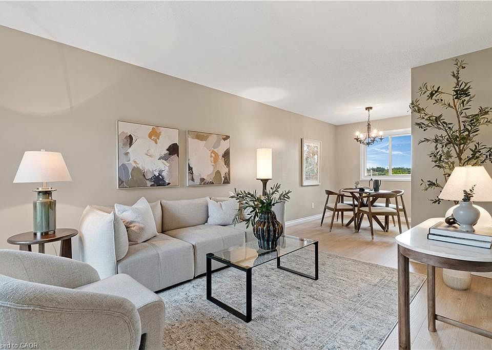 1st image of 25 Upper Canada Dr #23