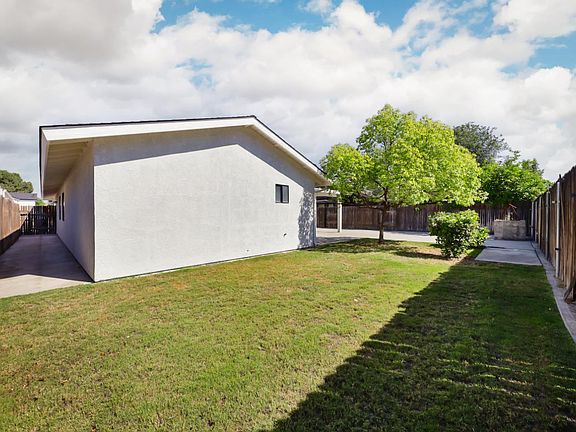 4th image of 3601 Huachuca Way