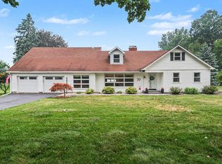 59 Ridgemoor Rd, Coldwater, MI 49036