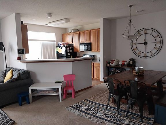 5th image of 5200 Holly Ln N Unit 1
