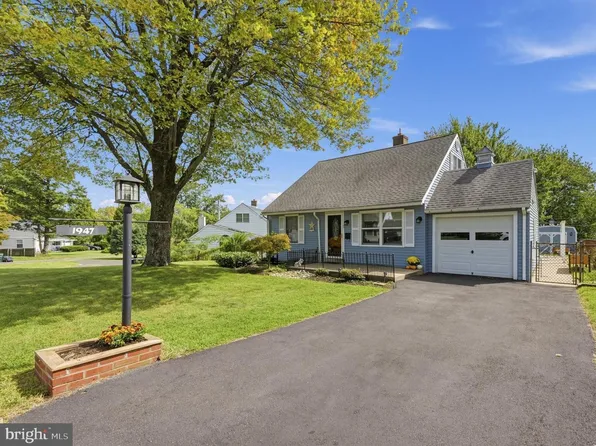 1947 Coolidge Ave, Willow Grove, PA 19090