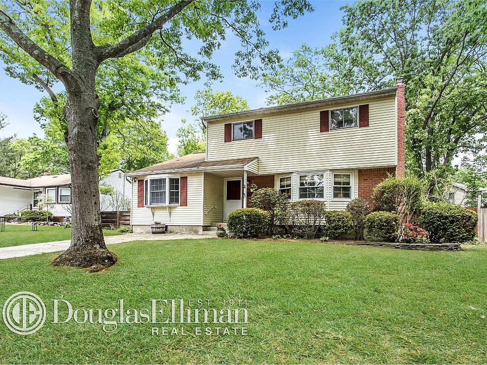 1st image of 17 Talbot Ln