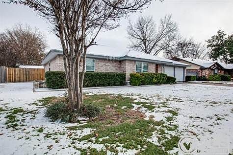 2nd image of 305 Cannon Dr