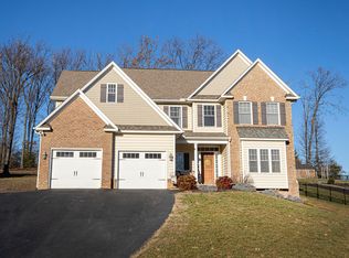 5155 Arrowhead Trl, Salem, VA 24153