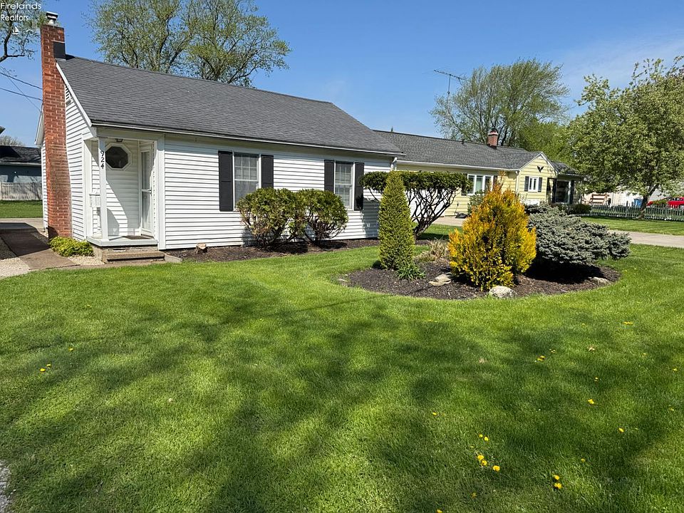 1st image of 924 Ottawa Dr