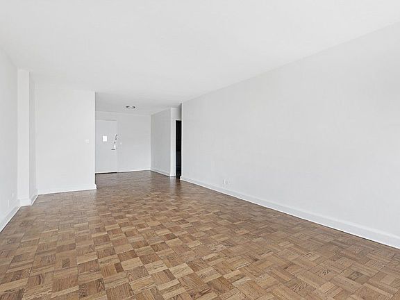 5th image of 353 E 83rd St APT 11F
