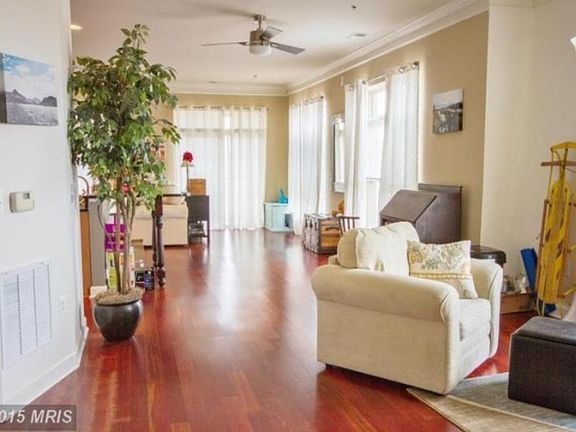 3rd image of 680 Watermans Dr APT 305