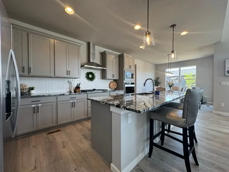 7983 Pennydale Dr — Photo 18