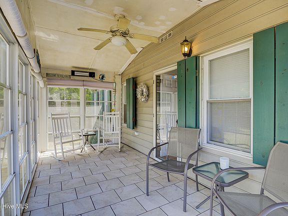 4th image of 628 Magnolia Drive