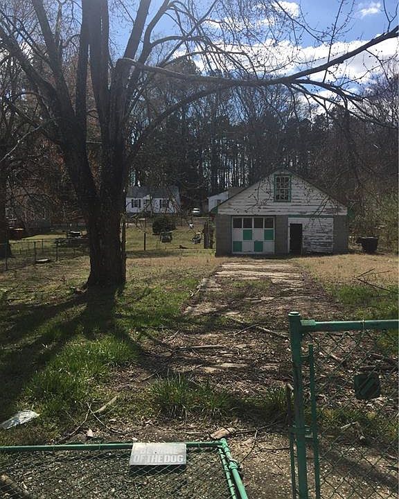 1st image of 740 Stratford Ave