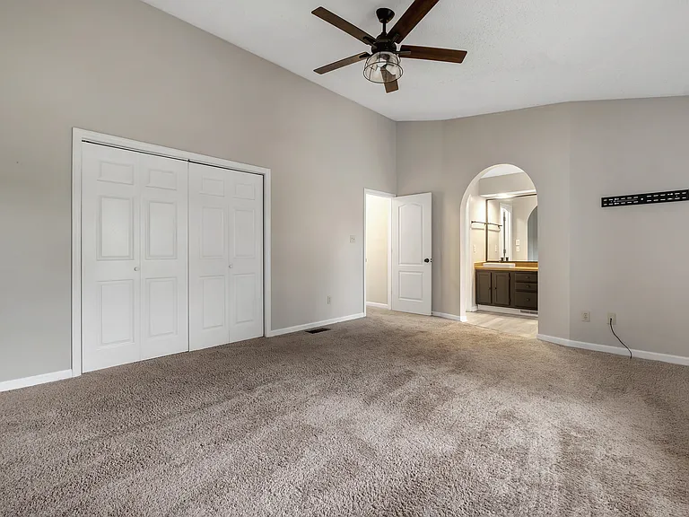 2828 Par Ln — Photo 16