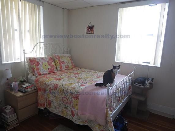 2nd image of 437 Cambridge St #Mac23