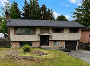 3762 Wellington St, Pt Coquitlam, BC V3B 3Z2