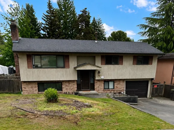 3762 Wellington St, Pt Coquitlam, BC V3B 3Z2