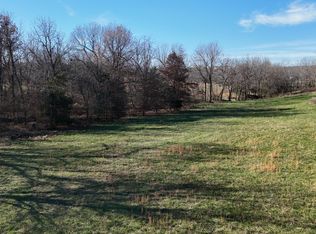 4 Fraker Rd, Buffalo, MO 65622