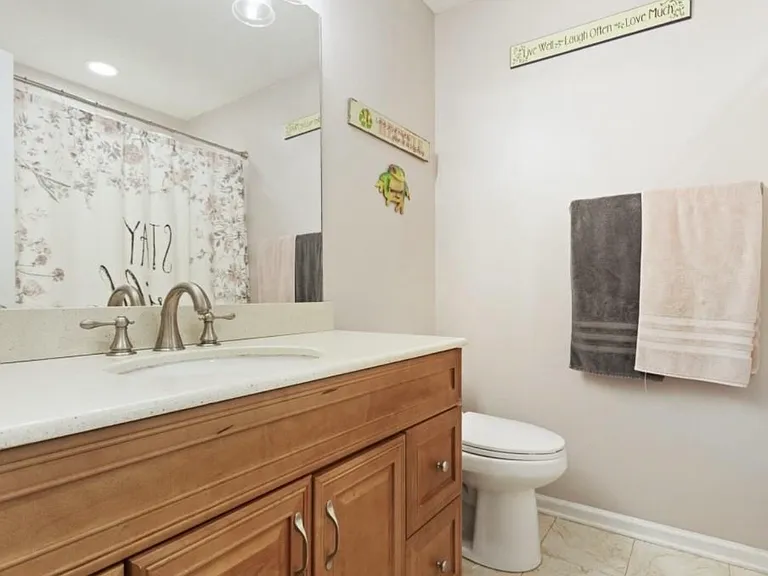 3269 Roundfield Cir — Photo 6