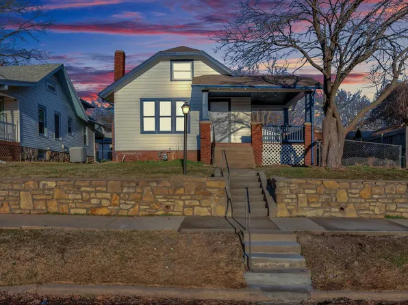 615 SW Jewell Ave, Topeka, KS 66606