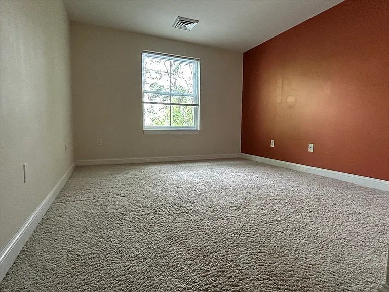 318 Rindge Ave #203 — Photo 2