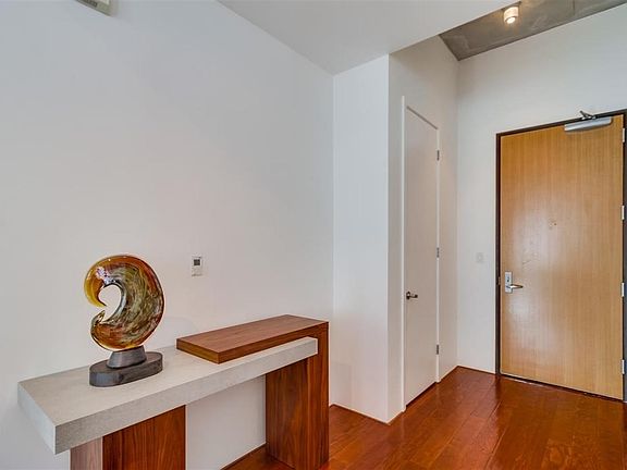 3rd image of 1050 Island Ave Unit 511
