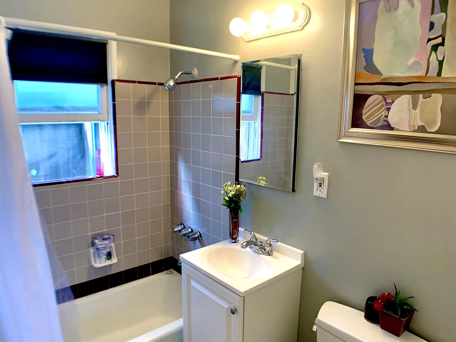 Wilson - 4761 (F) Villa Kahlo — Photo 2