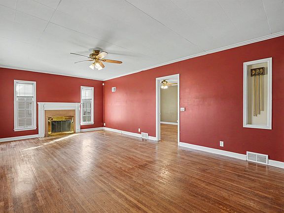 4th image of 330 Alta Vista Ave